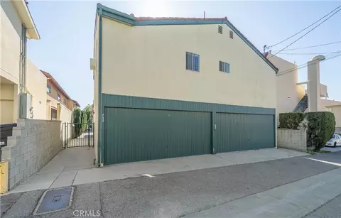 Other - 723 E Tujunga Ave, Burbank, CA 91501 photo 4 of 5