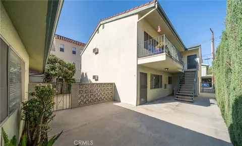 Exterior - 723 E Tujunga Ave, Burbank, CA 91501 photo 1 of 3