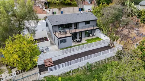 4112 Knobhill Dr, Sherman Oaks, CA 91403
