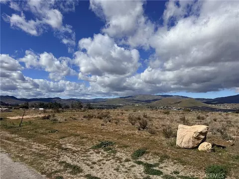 2341 Avenue Y8, Acton, CA 93510