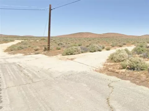 17000 Suckow Rd, North Edwards, CA 93523