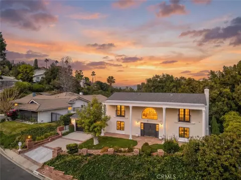 16717 Encino Hills Dr, Encino, CA 91436