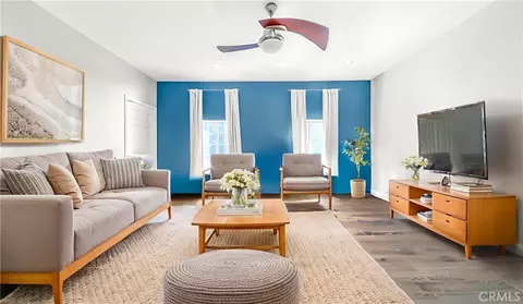 217 Columbia Pl, Los Angeles, CA 90026