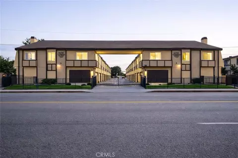 38710 10th St E #15, Palmdale, CA 93550