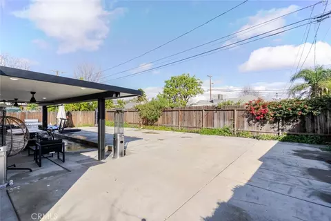 Exterior - 6838 Belmar Ave, Reseda, CA 91335 photo 2 of 2