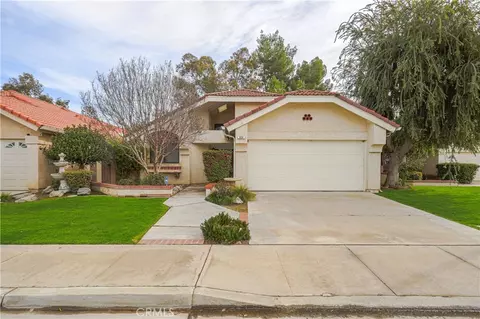 608 Berwick, Bakersfield, CA 93311