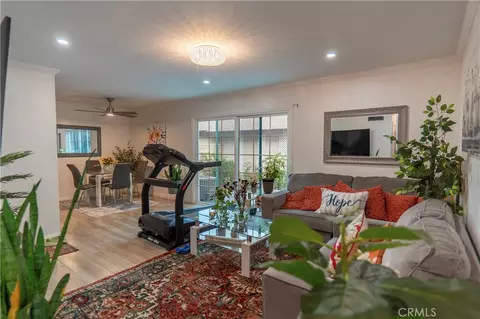 7554 Corbin #4, Reseda, CA 91335