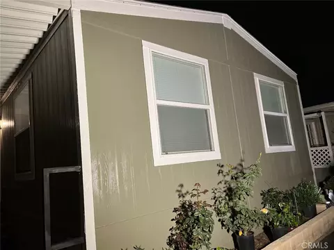 7560 Woodman Pl #107, Van Nuys, CA 91405 photo 7