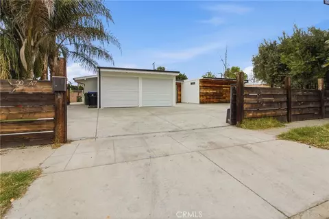 20547 Kittridge St, Winnetka, CA 91306