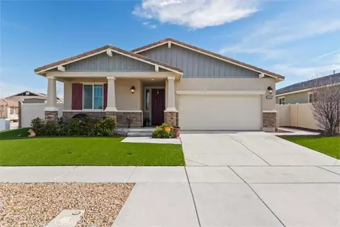 45064 43rd W, Lancaster, CA 93536