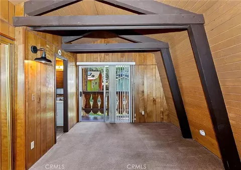 Living - 1625 Virginia, Wrightwood, CA 92397 photo 4 of 5