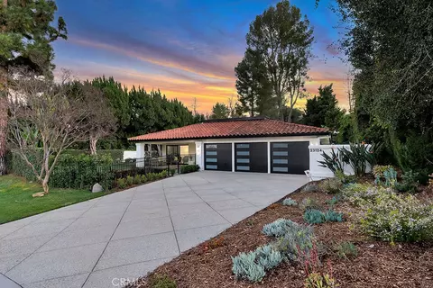 23124 Park Contessa, Calabasas, CA 91302