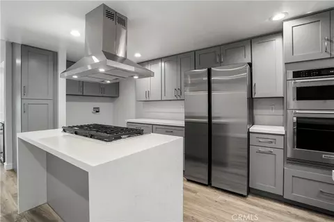 227 E Burbank #C, Burbank, CA 91502