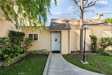 5640 Etiwanda Ave #1, Tarzana, CA 91356