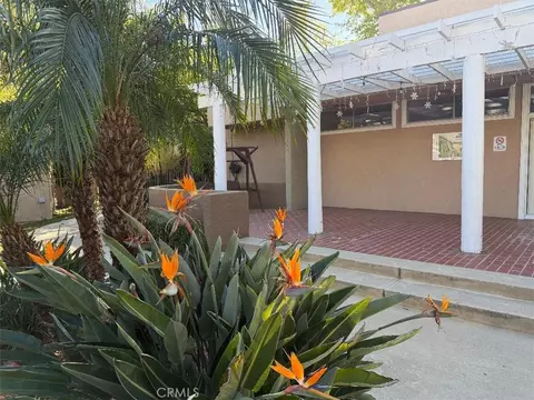 10331 Lindley Ave #105, Northridge, CA 91326