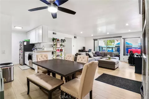 5700 Etiwanda #105, Tarzana, CA 91356