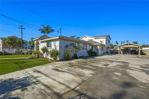 Exterior - 8630 Sharp Ave, Sun Valley, CA 91352 photo 2 of 5