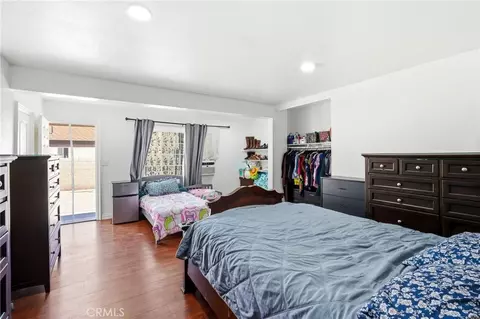 Bedroom - 8630 Sharp Ave, Sun Valley, CA 91352 photo 3 of 7