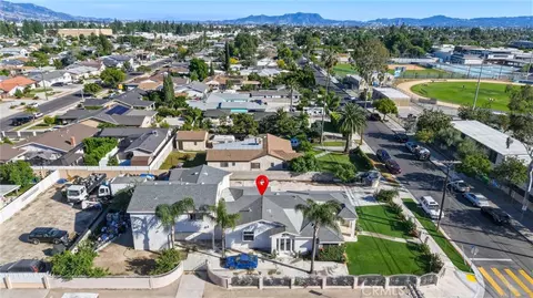 View/Area - 8630 Sharp Ave, Sun Valley, CA 91352 photo 2 of 2