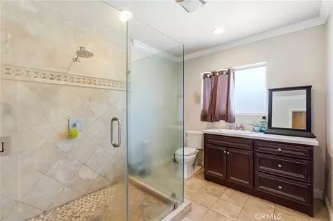Bath - 8630 Sharp Ave, Sun Valley, CA 91352 photo 4 of 5