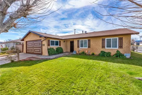 1156 W Avenue J10, Lancaster, CA 93534