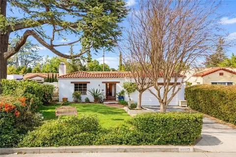 11117 Kling St, West Toluca Lake, CA 91602