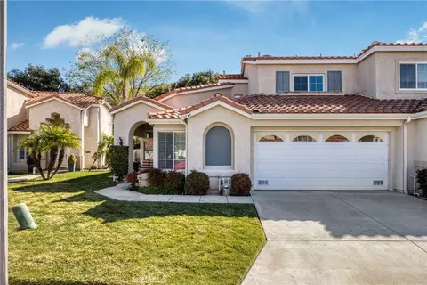 4744 Rhapsody Dr, Oak Park, CA 91377