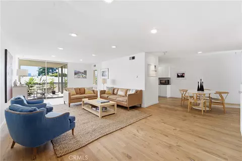 1550 N Laurel Ave #201, Los Angeles, CA 90046
