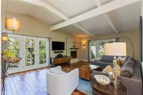 11922 Sunshine Ter, Studio City, CA 91604