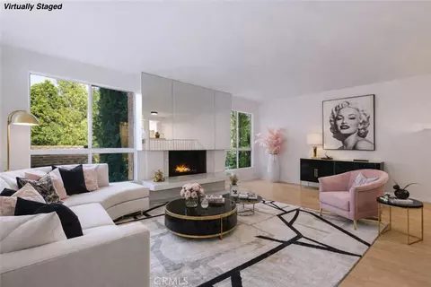 4807 Woodley Ave #208, Encino, CA 91436