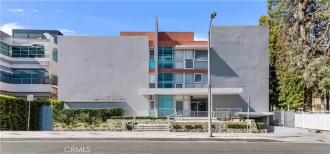 4807 Woodley Ave #208, Encino, CA 91436