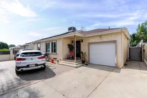 8147 Lullaby Ln, Panorama City, CA 91402