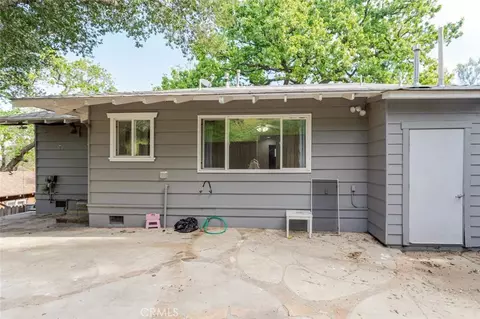 Exterior - 5888 Oak Knls, Simi Valley, CA 93063 photo 10 of 15