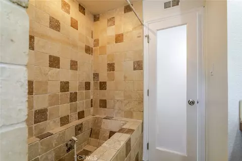 Bath - 5888 Oak Knls, Simi Valley, CA 93063 photo 5 of 5