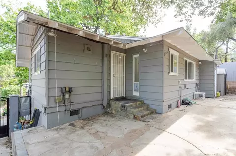 Exterior - 5888 Oak Knls, Simi Valley, CA 93063 photo 8 of 15