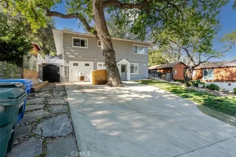 Exterior - 5888 Oak Knls, Simi Valley, CA 93063 photo 7 of 15