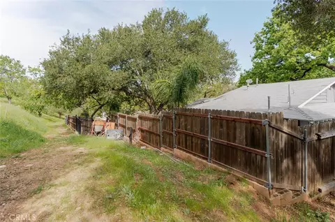 Exterior - 5888 Oak Knls, Simi Valley, CA 93063 photo 15 of 15