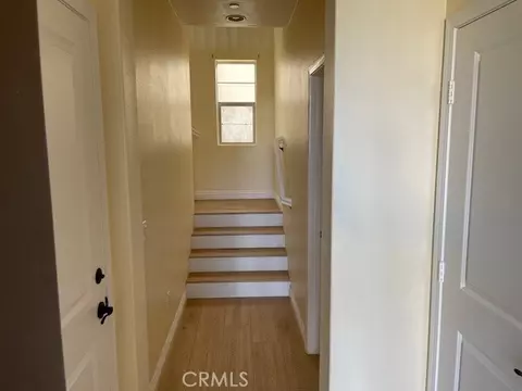 Entry Way - 22014 Moveo, Saugus, CA 91350 photo 1 of 2