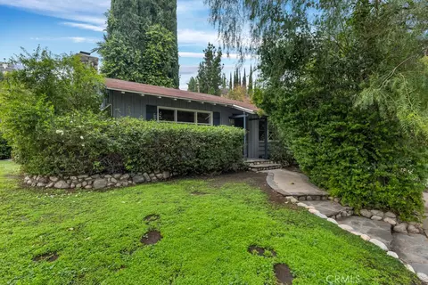 5161 Canoga Ave, Woodland Hills, CA 91364