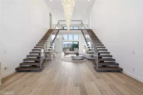 20454 W Albion Way, Porter Ranch, CA 91326