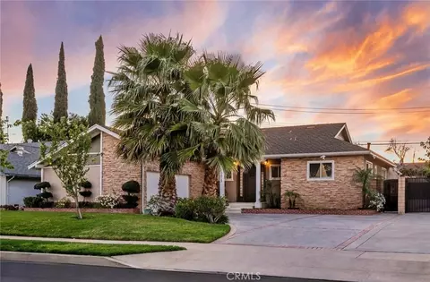 10015 Petit Ave, North Hills, CA 91343