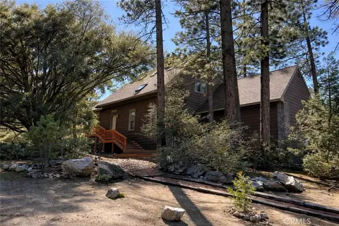 16200 Askin Dr, Pine Mountain Club, CA 93222