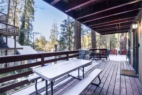 Exterior - 24719 Valle, Crestline, CA 92325 photo 5 of 6