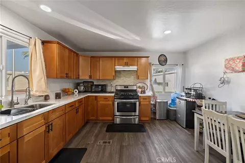285 Florence Ln, Bakersfield, CA 93308 photo 14
