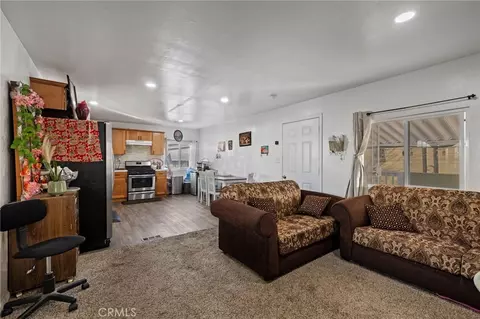 285 Florence Ln, Bakersfield, CA 93308 photo 20