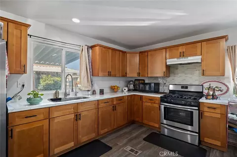 285 Florence Ln, Bakersfield, CA 93308 photo 13