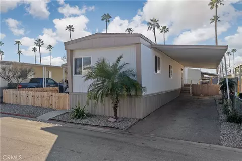 285 Florence Ln, Bakersfield, CA 93308 photo 2