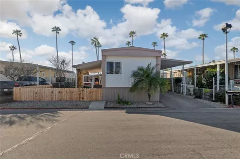 285 Florence Ln, Bakersfield, CA 93308