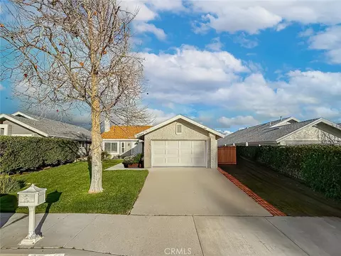 27644 Sycamore Crk, Valencia, CA 91354