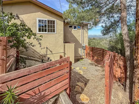 Exterior - 1059 Alta Vis, Simi Valley, CA 93063 photo 10 of 10